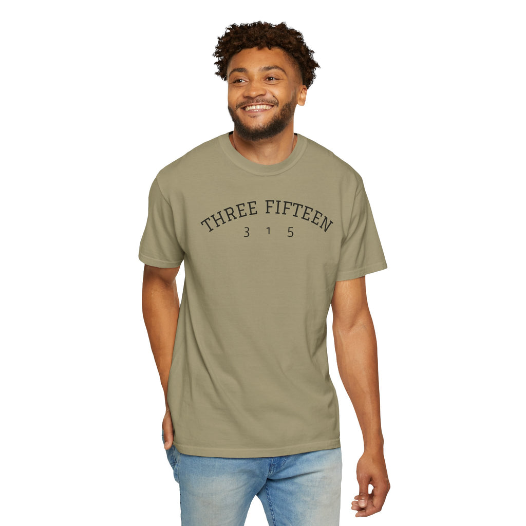 01 - Multi Colors “Go Into the World” Graphic T-Shirt