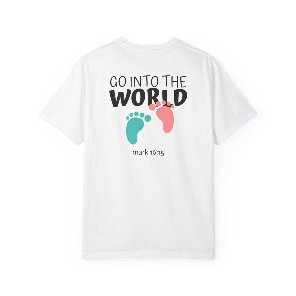 01 - Multi Colors “Go Into the World” Graphic T-Shirt